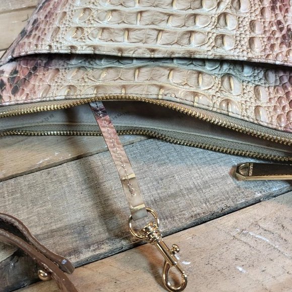 BRAHMIN LOVELY CROC GOLD METALLIC EMBOSSED LEATHER HANDBAG - Picture 3 of 8